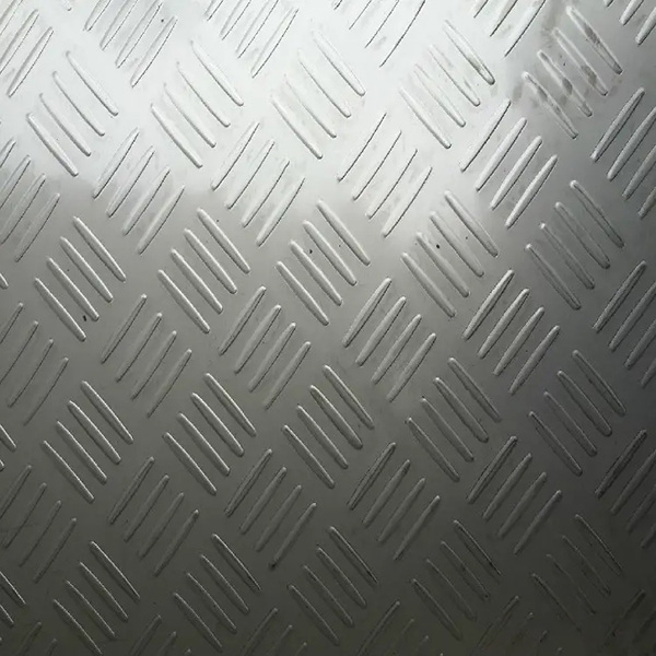 Hot Rolled 5mm Thickness Chequer Pattern 310 Stainless Steel Embossed Plate